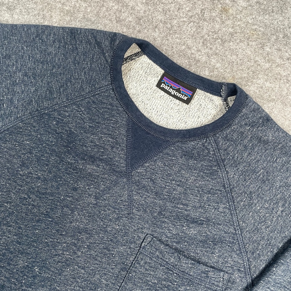 Patagonia Mens Sweatshirt Blue Heathered Organic Cotton Blend Raglan Pocket